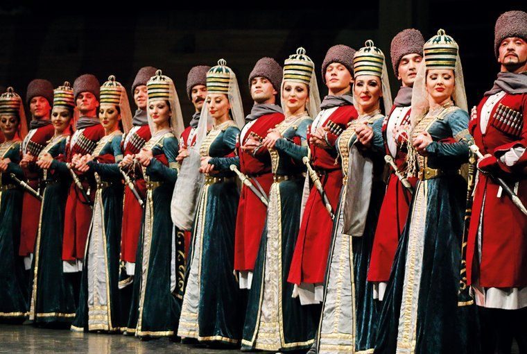 ansamblya tantsa Kabardinka