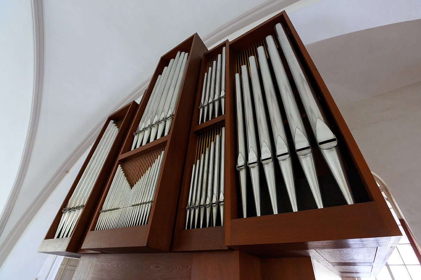 Афиша: … i zvuçit organ