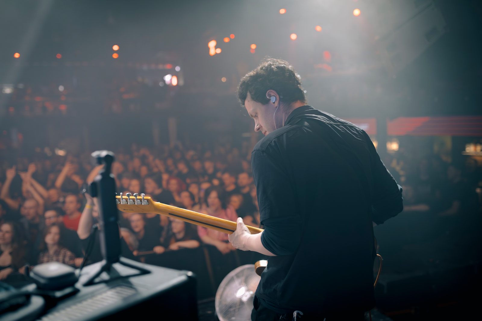 Афиша: JŞç. jIrnıy solnik