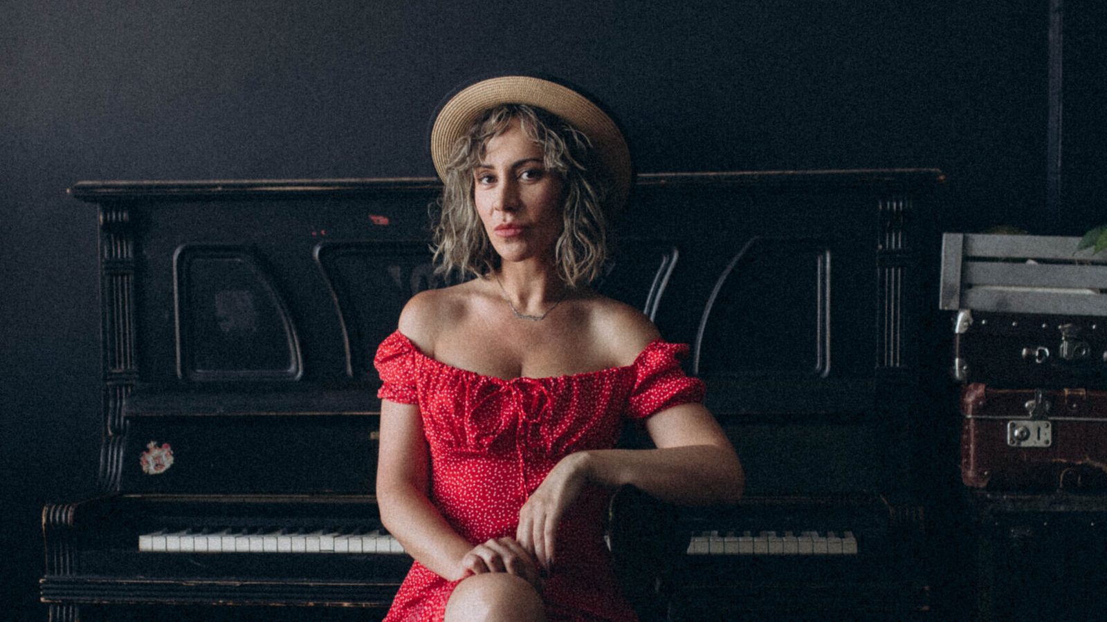 Lyusya Svetlova i Djazonutıe