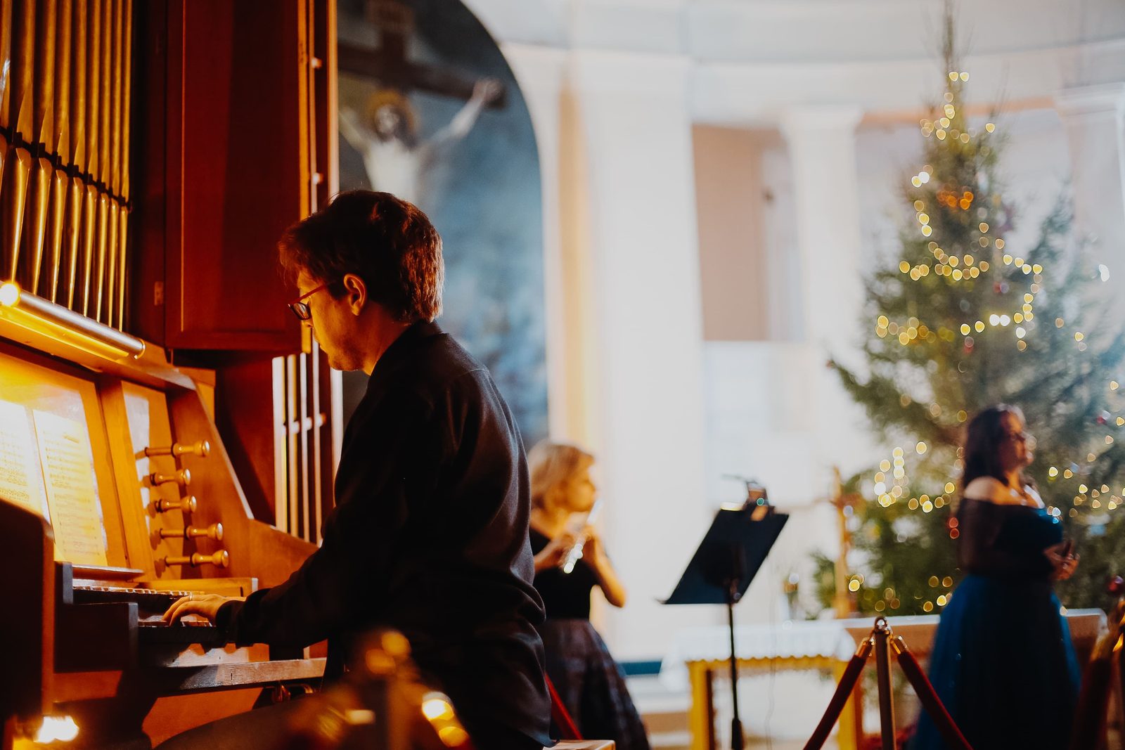 Rojdestvenskiy organ ot Amadeus