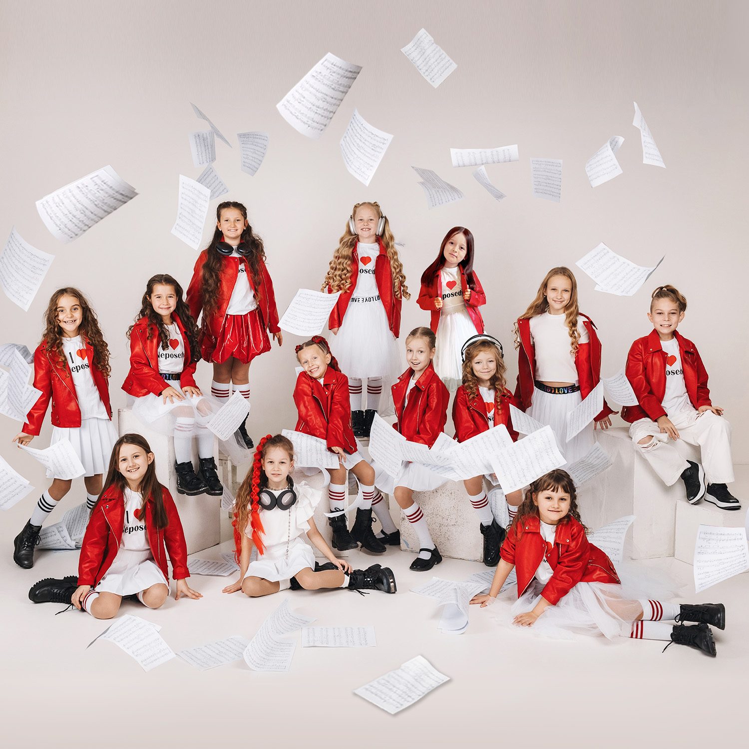 Teatr-studiya «Neposedı» Dlya vas, lyubimıe pedagogi…